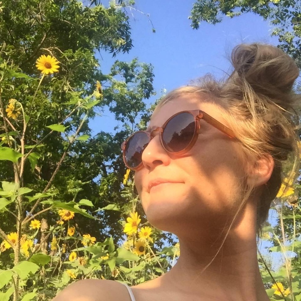 Meet your Posher, Lacey